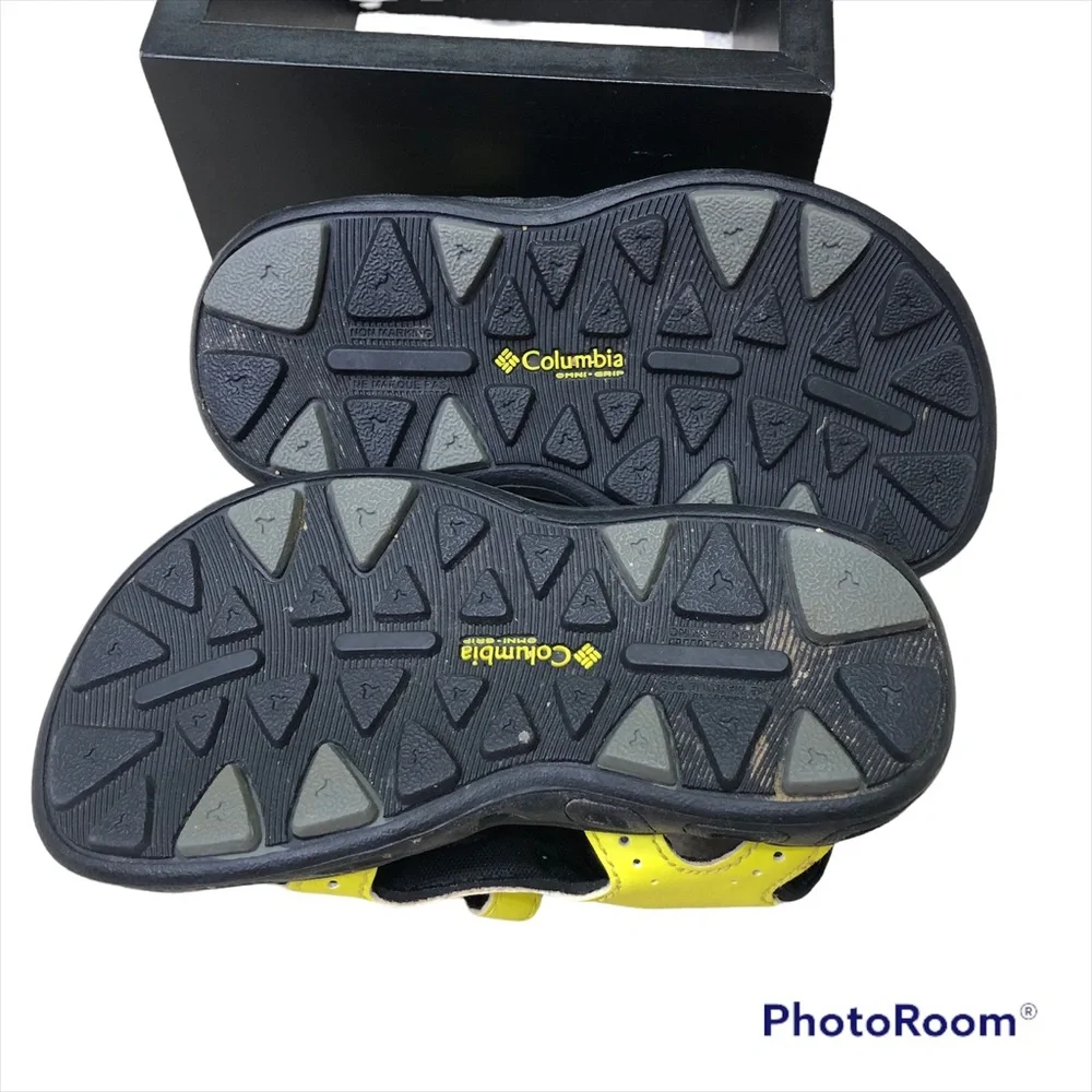 Columbia Techsun neon yellow 3 strap water sandals